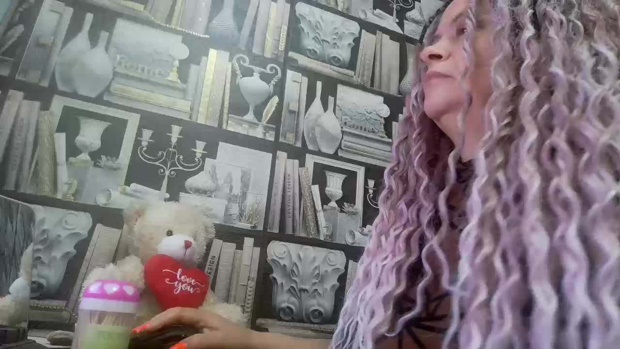 -Artemida-777 Live Sex January 17, 2026