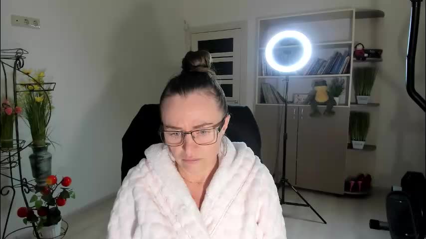 vika7333 Live Sex January 17, 2026