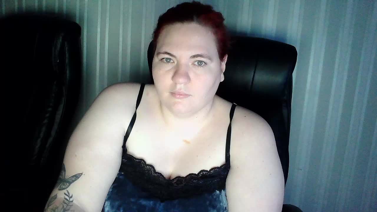 XLisaBlueX Live Sex January 17, 2026