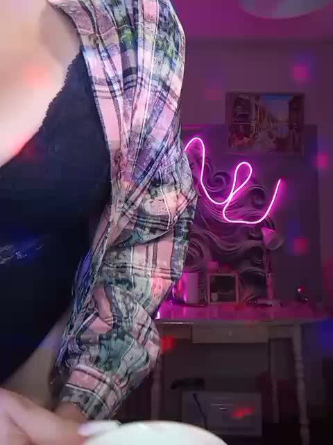 Brunetochkaaa Live Sex January 17, 2026