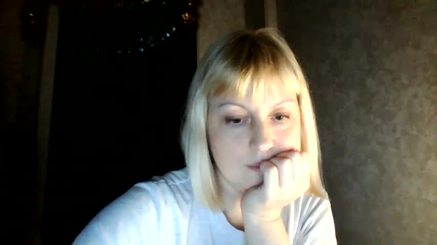 krisss2016 Live Sex January 17, 2026