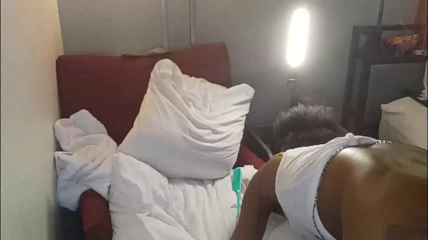 kibrombariu45 Live Sex January 17, 2026