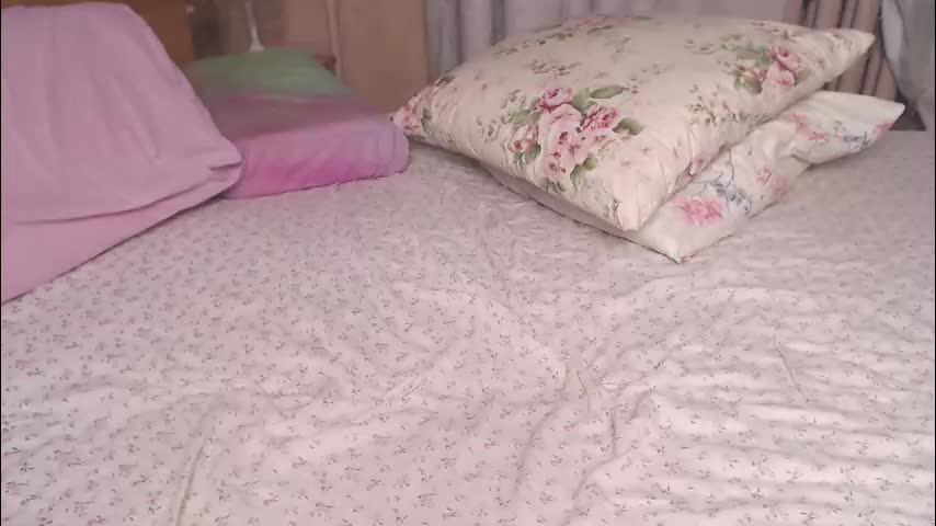 hornylland Live Sex January 17, 2026