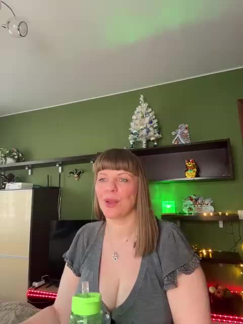 Veronika_Gold Live Sex January 17, 2026