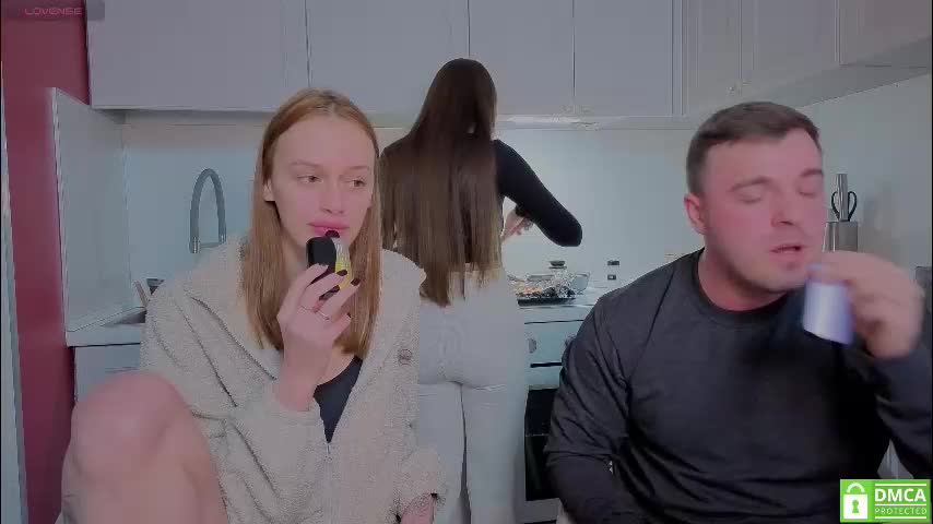 ihavepaws33 Live Sex January 17, 2026