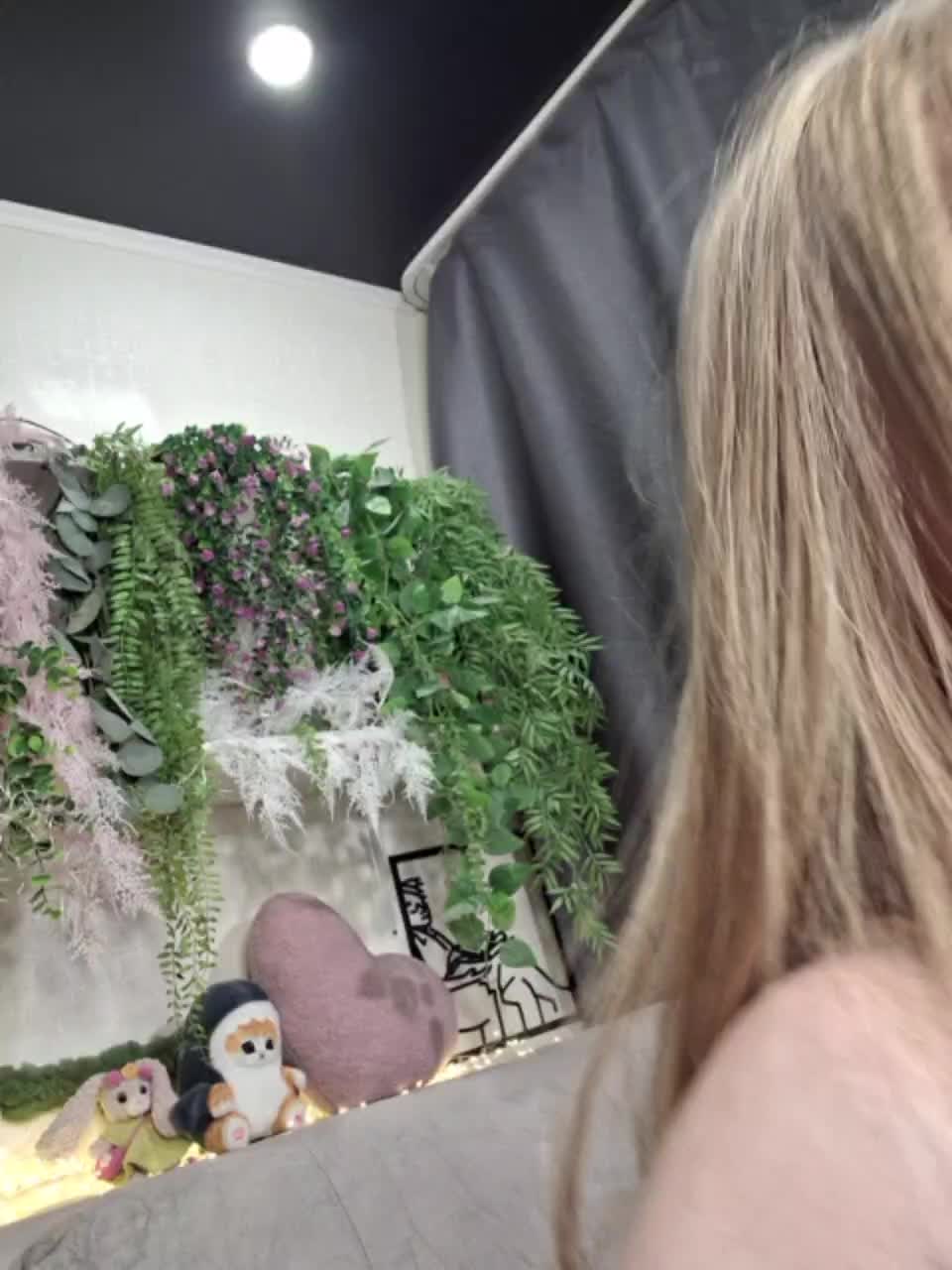 -scyrim- Live Sex January 18, 2026