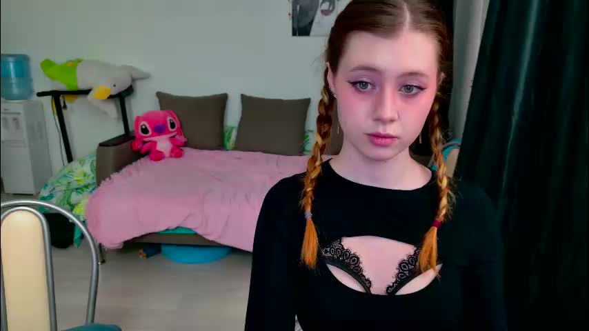 vasilisa_lik Live Sex January 18, 2026