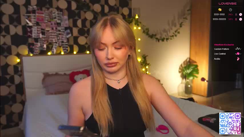 charming_daisy Live Sex January 18, 2026