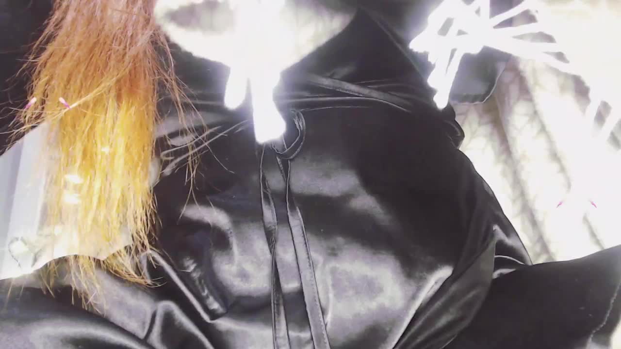 Va-len-cia Live Sex January 18, 2026