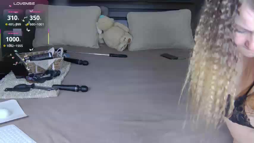 FLUFFY_BEAUTY Live Sex January 18, 2026