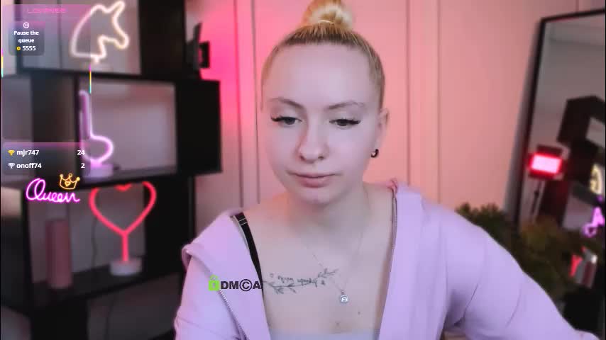 mila_glow Live Sex January 18, 2026