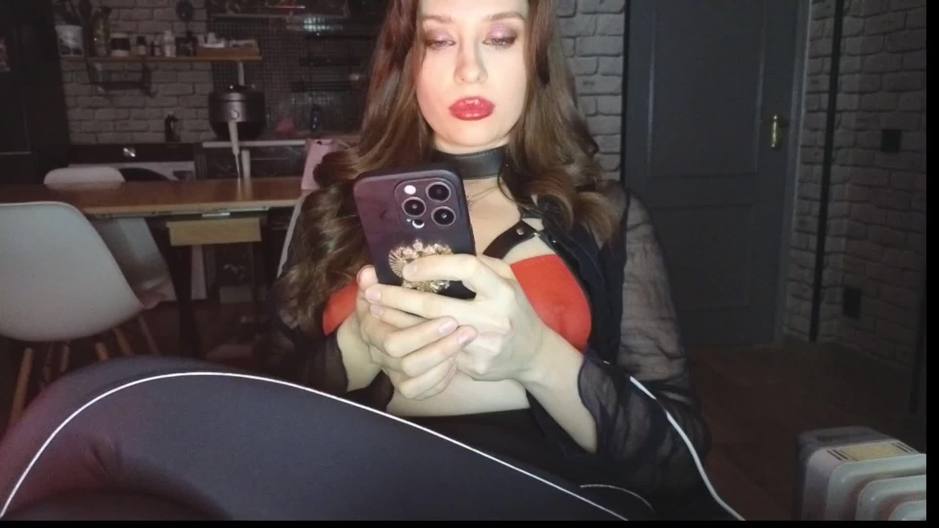 Melissa222Femdom Live Sex January 18, 2026