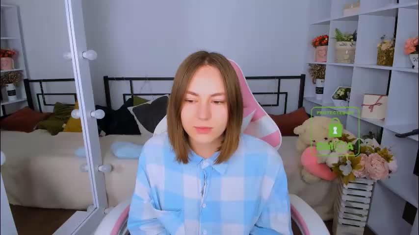 elma_lily Live Sex January 18, 2026