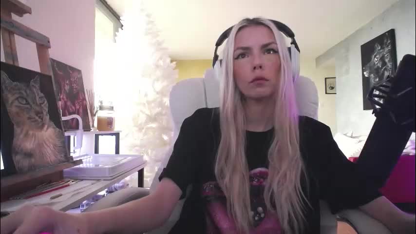 tinykylie Live Sex January 19, 2026