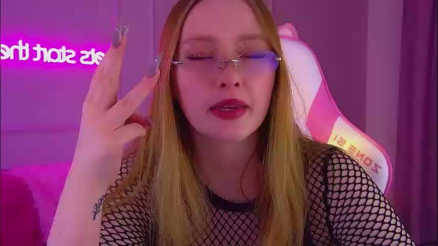 agatafoxley Live Sex January 19, 2026