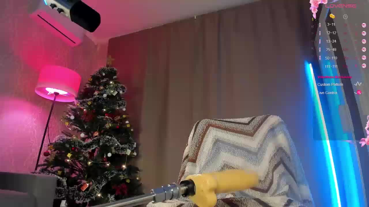 Juicy-Vikki Live Sex January 19, 2026