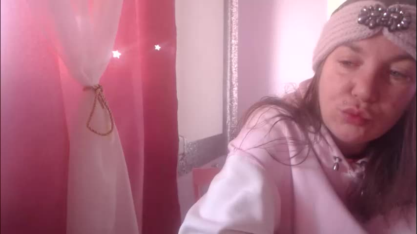 melli23 Live Sex January 19, 2026