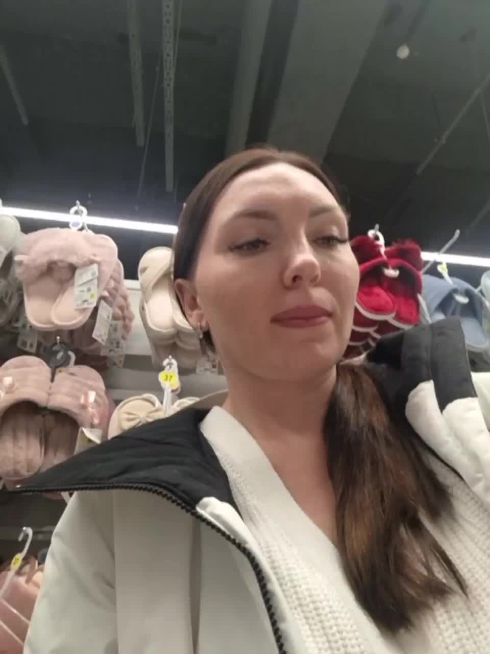 DIVORA Live Sex January 19, 2026