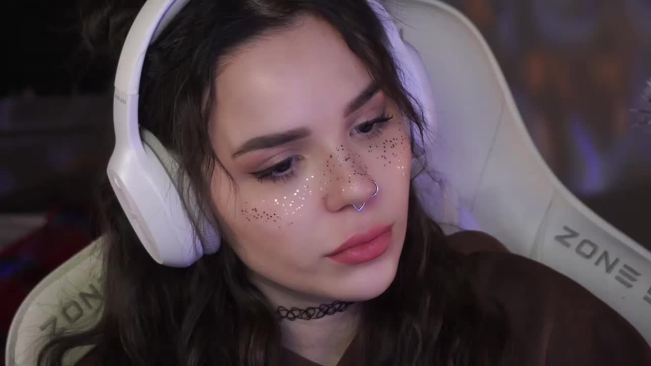 MiniNika Live Sex January 19, 2026