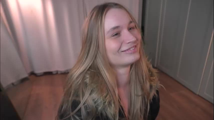 lisa_schiele Live Sex January 19, 2026