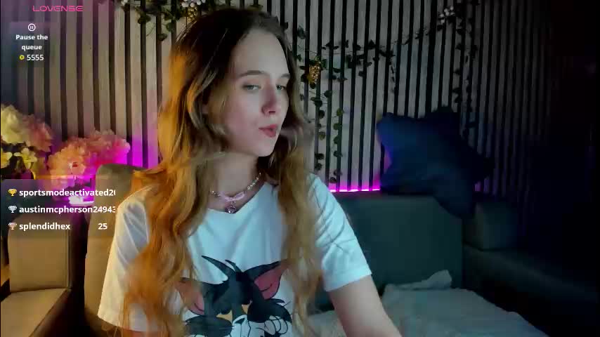 casey_sweeet Live Sex January 19, 2026