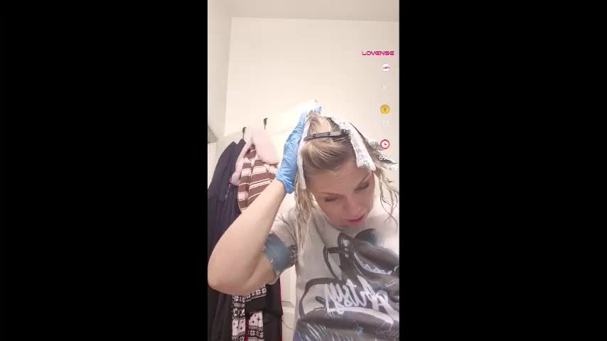 aliceliddell710 Live Sex January 19, 2026