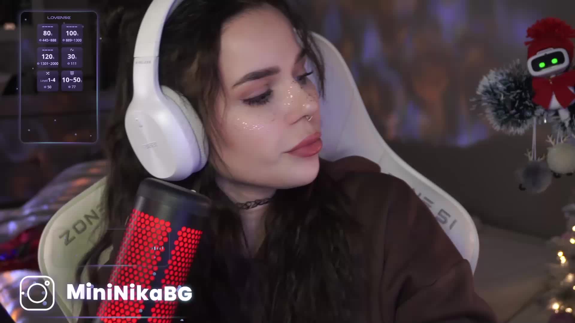 MiniNika Live Sex January 19, 2026