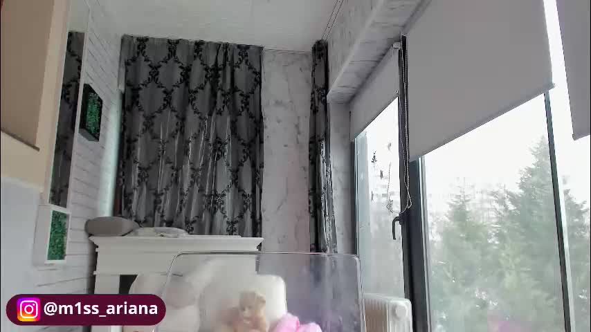 m1ss_ariana Live Sex January 19, 2026