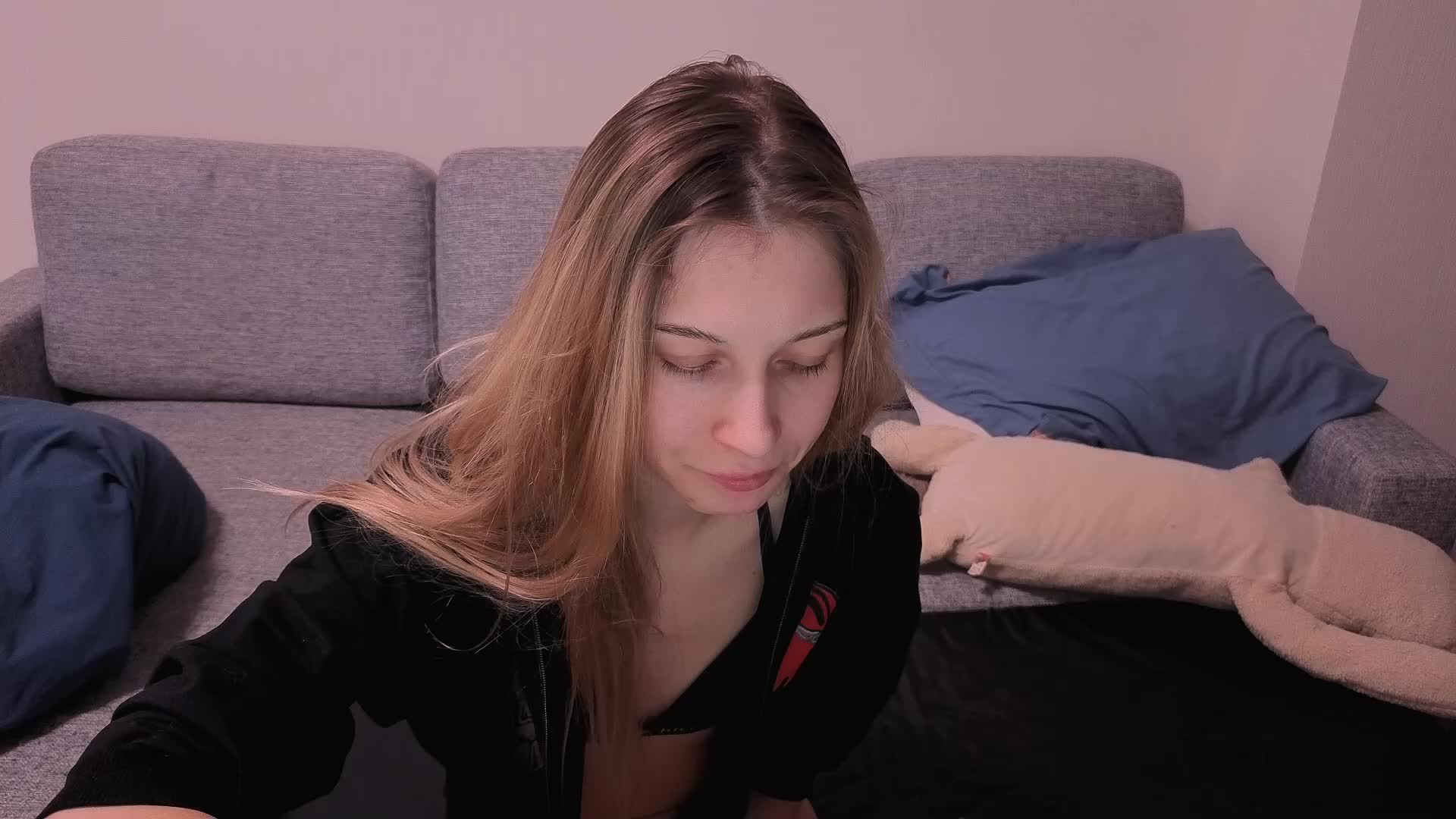 LindaLukas Live Sex January 20, 2026