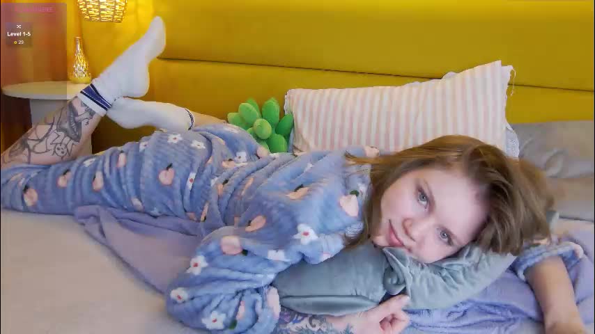 lessysweety Live Sex January 20, 2026