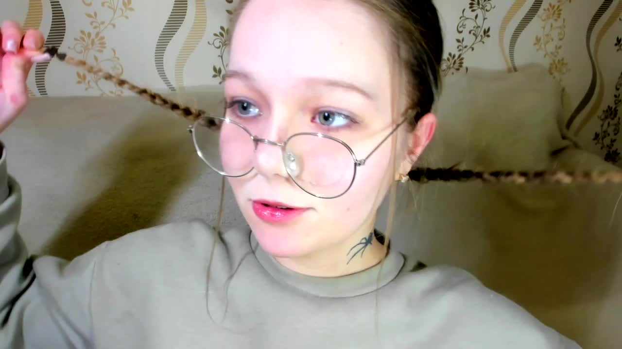 MelMooon Live Sex January 20, 2026