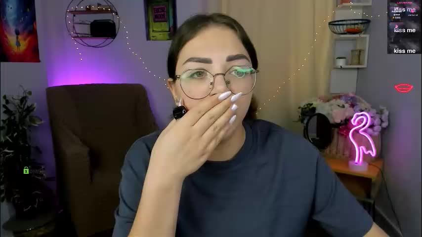 kiki_swan Live Sex January 20, 2026