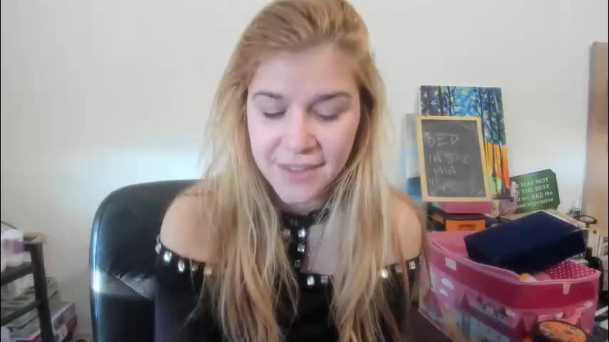 artsyandcraftsy_ Live Sex January 20, 2026