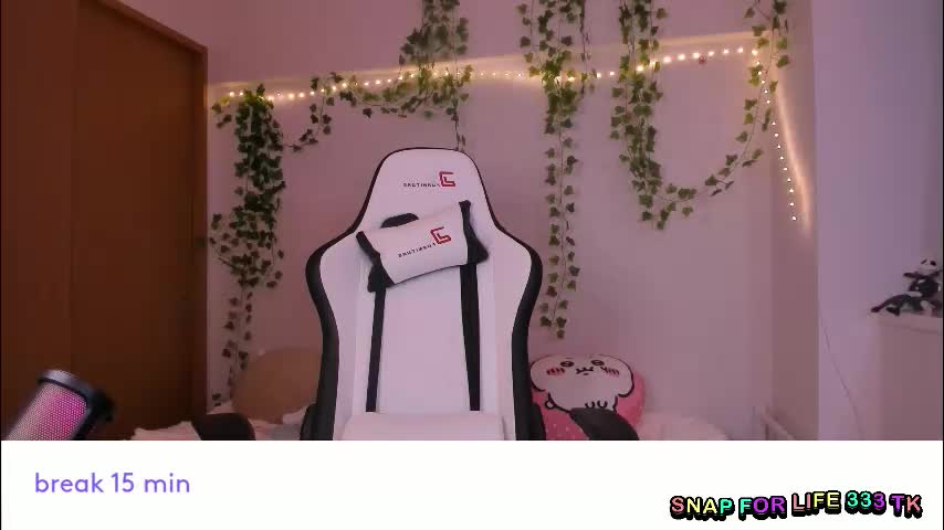 vivian_qwerty Live Sex January 20, 2026