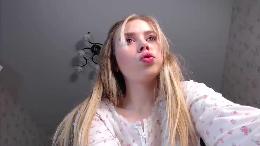sofia_here Live Sex January 20, 2026