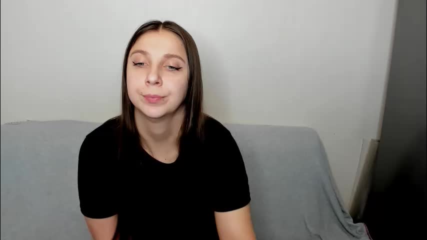 sinthiahug Live Sex January 21, 2026