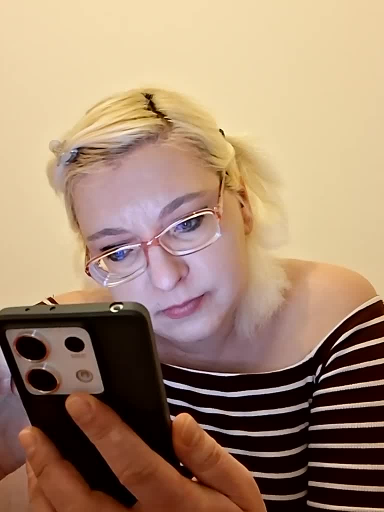 Vika211 Live Sex January 21, 2026