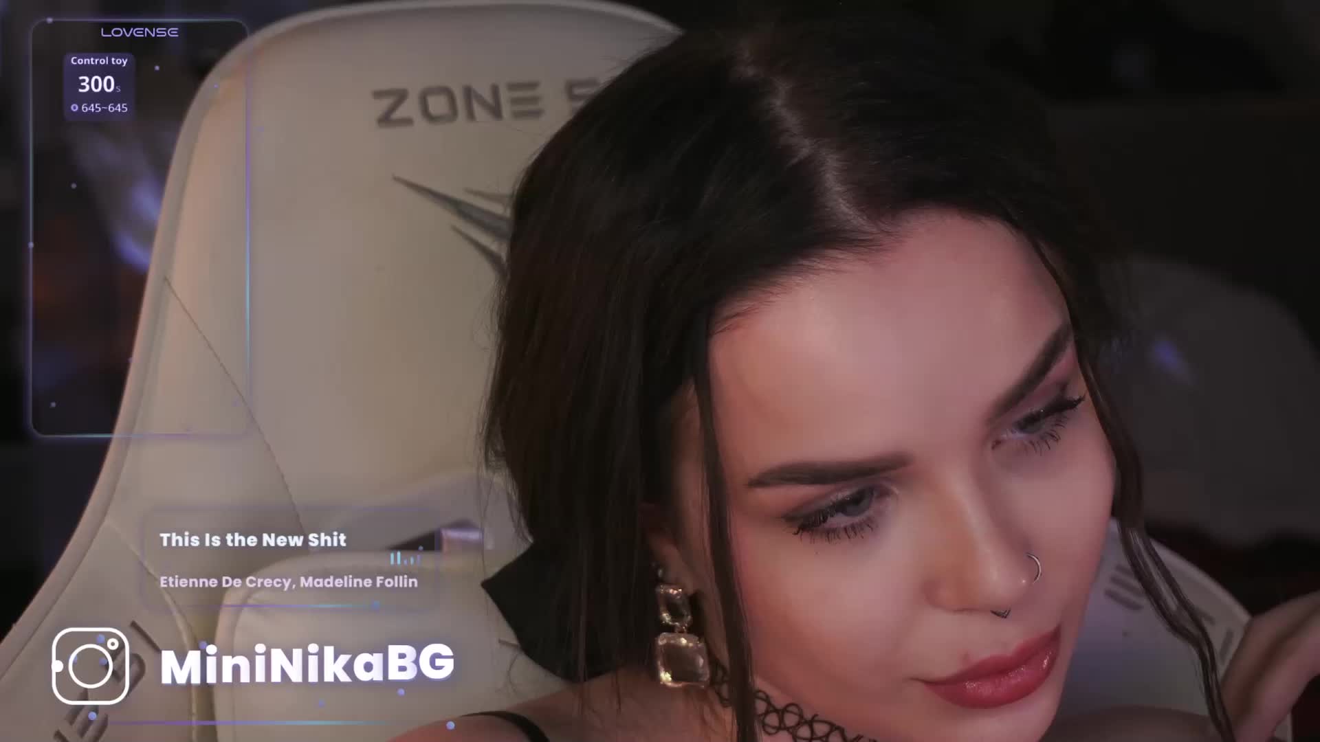 MiniNika Live Sex January 21, 2026