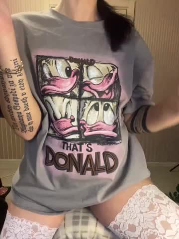 Karolina_Milf Live Sex January 21, 2026