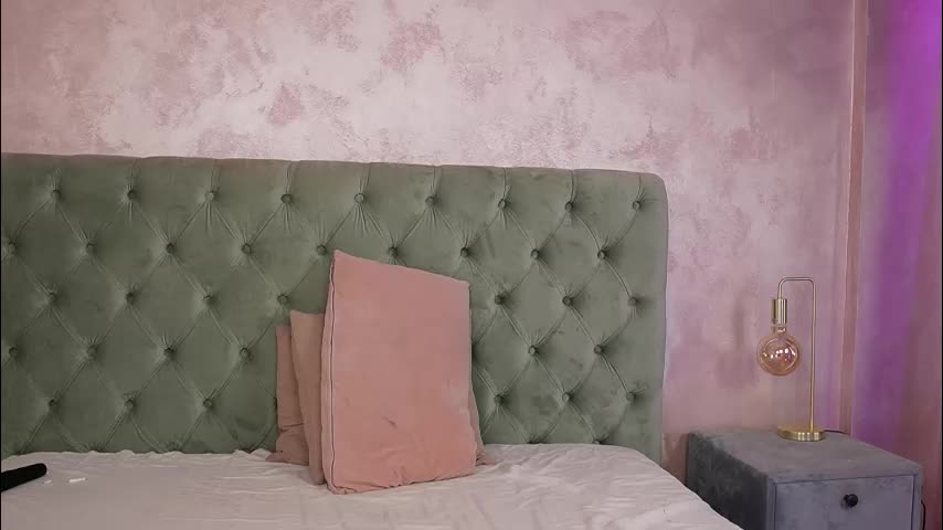 lucywilow Live Sex January 21, 2026