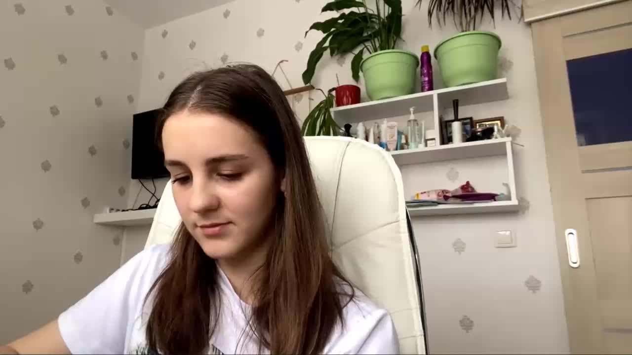 UrShineKatie Live Sex January 21, 2026