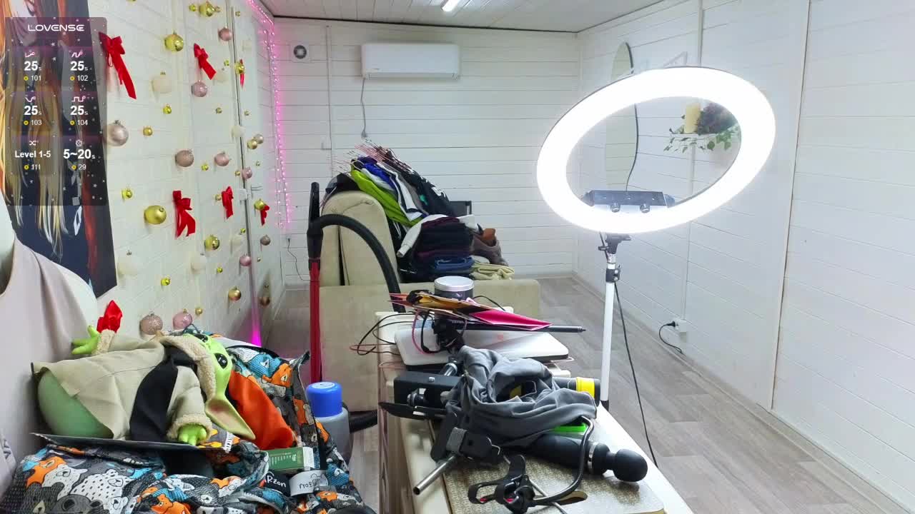 misss-vikki Live Sex January 22, 2026