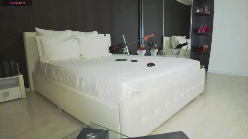 hefner_girl Live Sex January 22, 2026