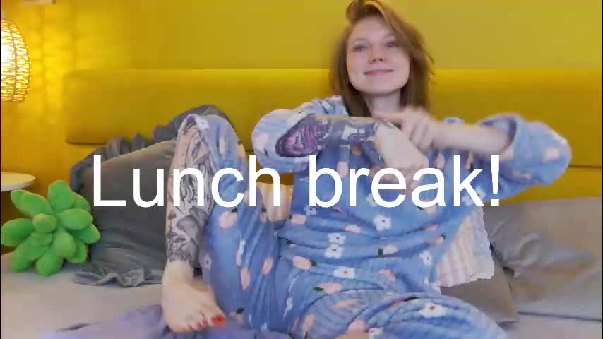 lessysweety Live Sex January 22, 2026