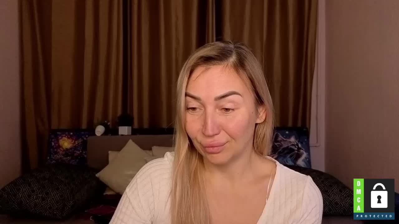 Jullyblondkiss Live Sex January 22, 2026