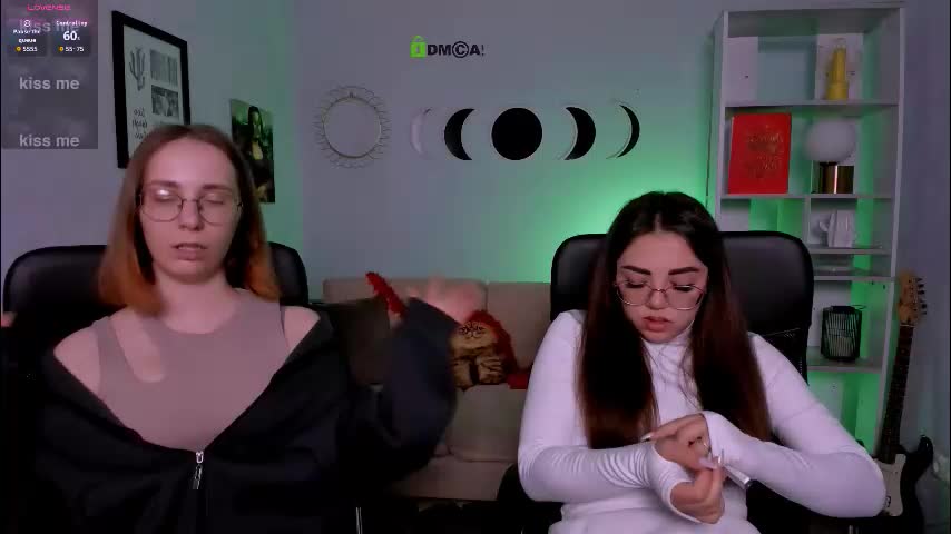 kiki_swan Live Sex January 22, 2026