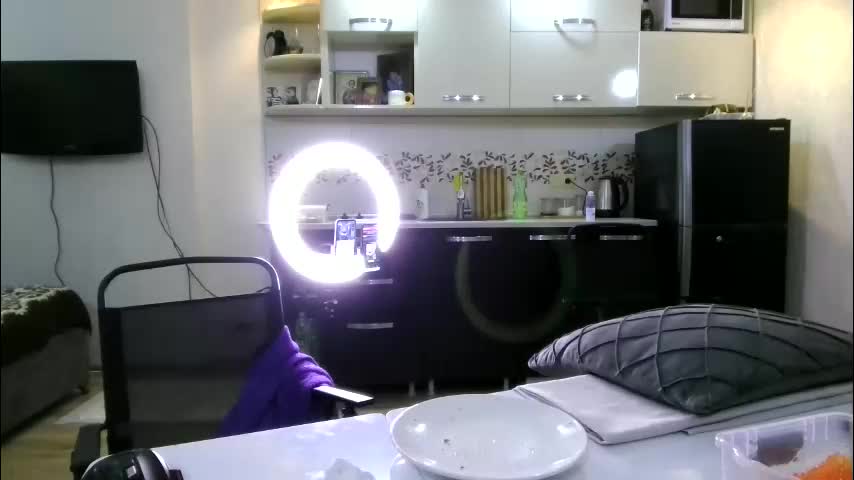 best_ass2000 Live Sex January 22, 2026