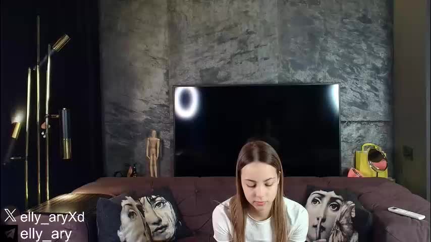 elly_ary Live Sex January 22, 2026