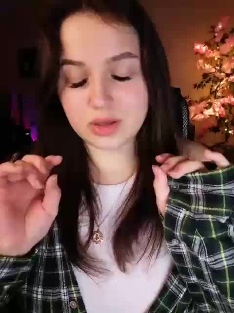 JuliaHesperaks Live Sex January 22, 2026