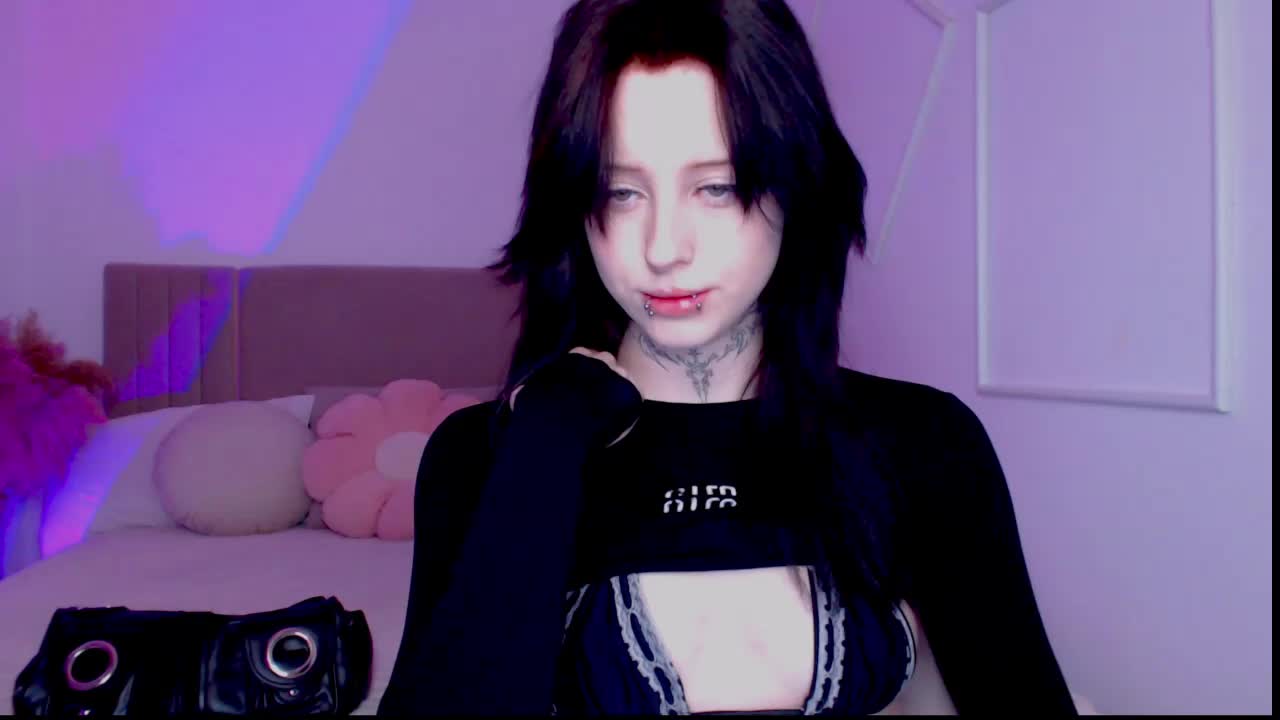 Snow-queenn Live Sex January 22, 2026